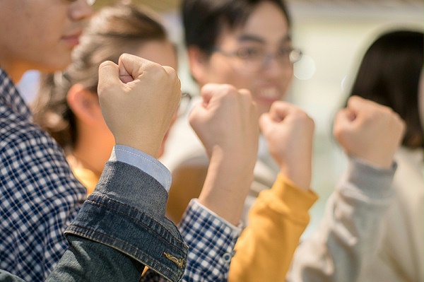 摄图网_500296400_banner_团结鼓舞士气鼓励（非企业商用）